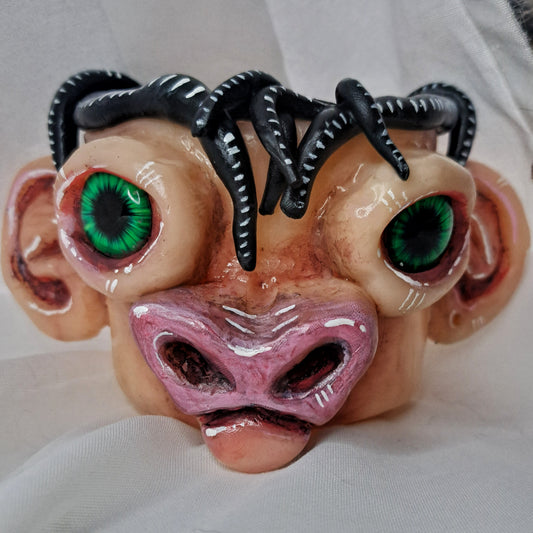 Handgerður Blómapottur með græn augu